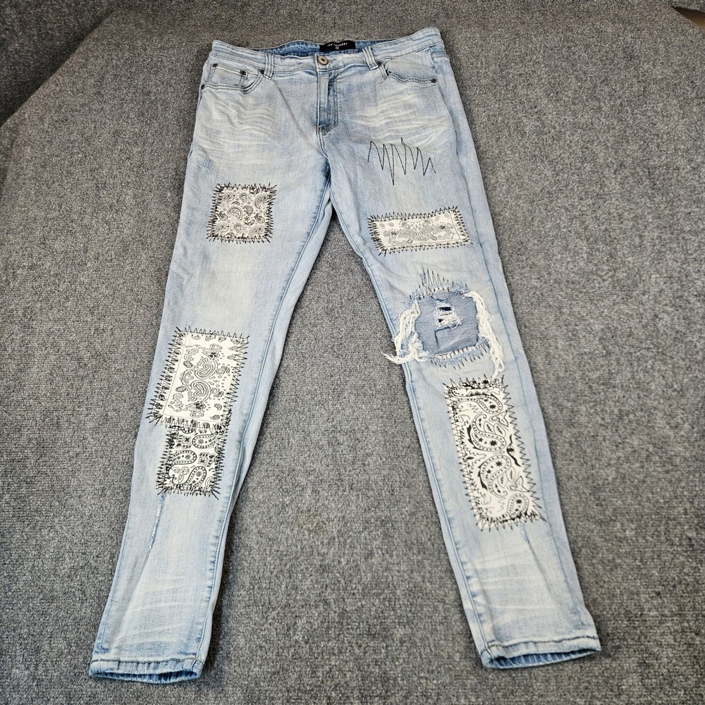 Serenede Mens Distressed Paisley Patch Jeans Light Wash Blue Size 38 Serenity